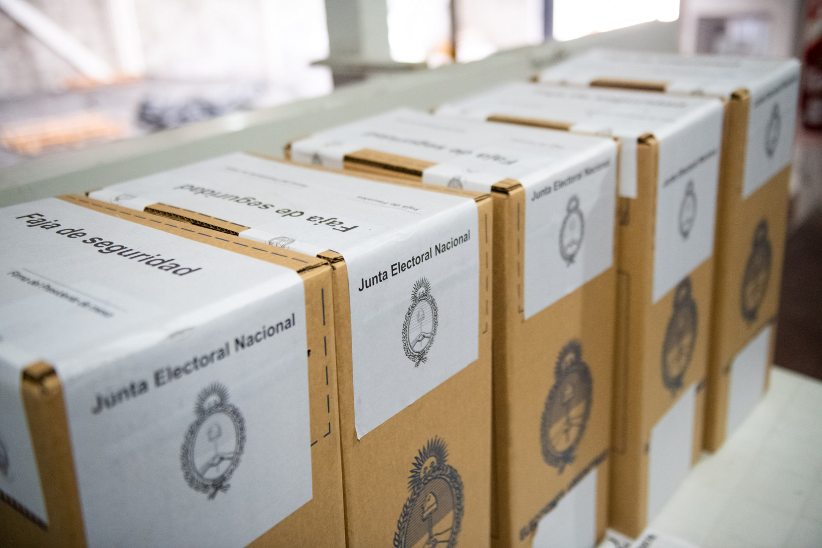 Euforia moderada: el FMI respalda el plan económico pero pone la lupa en las elecciones
